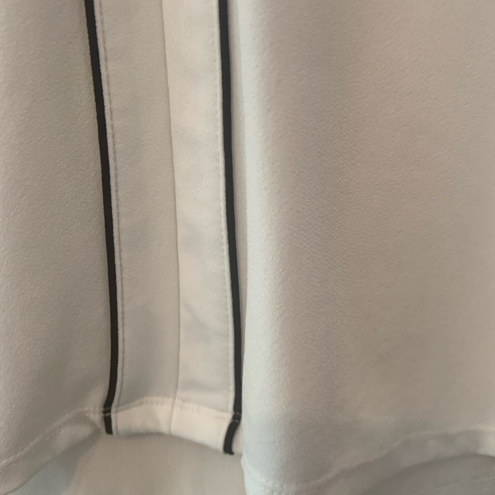 H&M size small - Picture 5 of 8